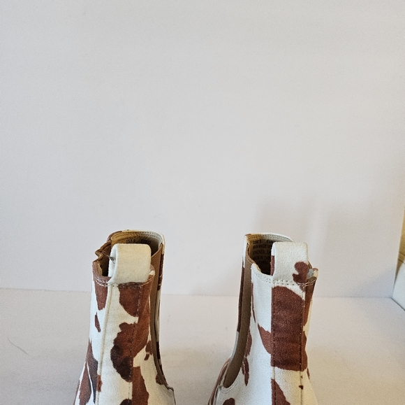 Barn Babe Boots - Picture 9 of 9